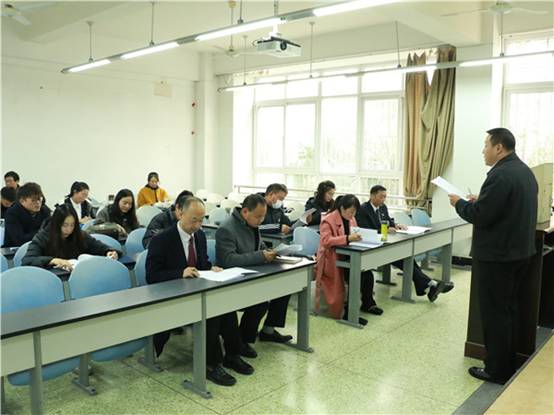 小组预选并审议报告1.jpg